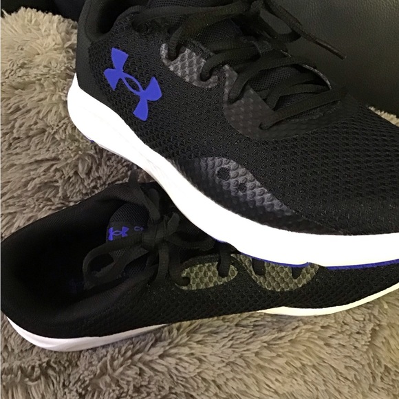 Under Armour Men's Black and Blue Athletic Shoes - Picture 3 of 4